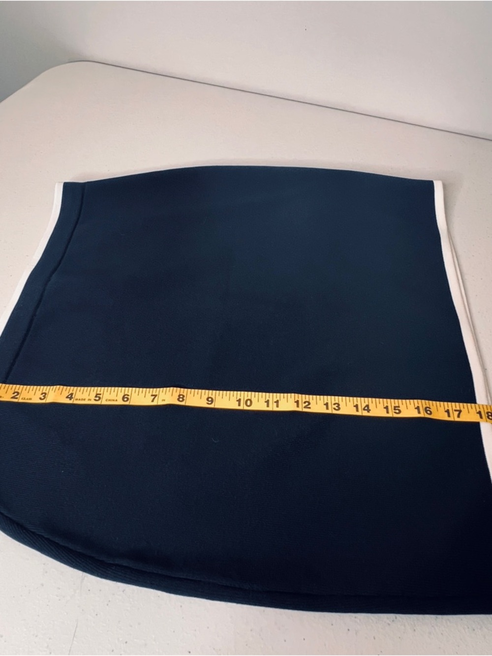 Sincerely Jules Black Knit Mini Skirt with White Trim Career Wear Womens Size L - Picture 8 of 8